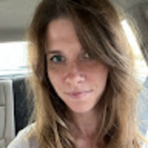 Meet your Posher, Meaghan